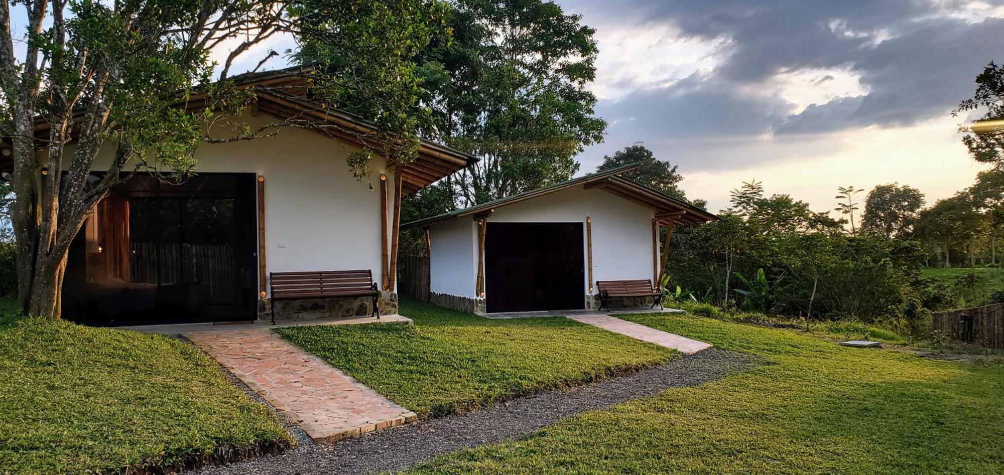 Ecohotel Alma Calarcá Zewnętrze zdjęcie