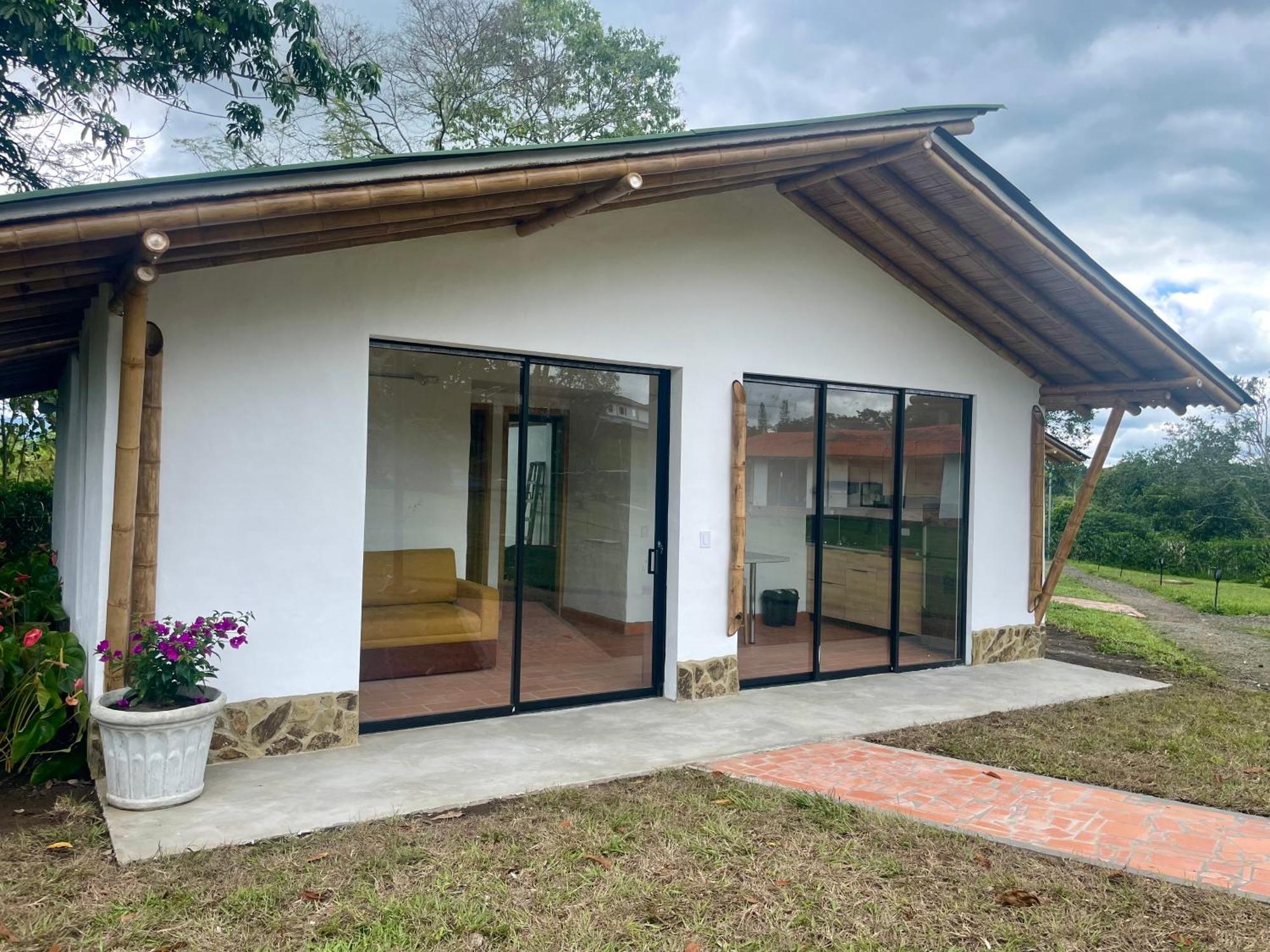 Ecohotel Alma Calarcá Zewnętrze zdjęcie